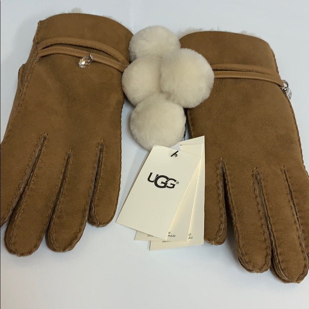 UGG Glove